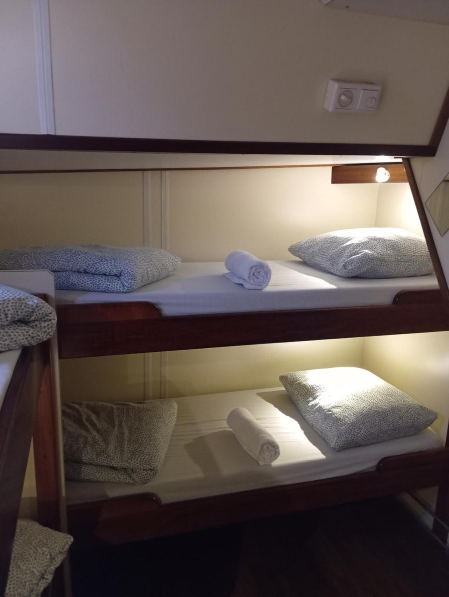 Mps Holland Hotel Amsterdam Bagian luar foto