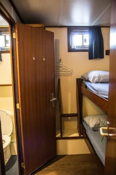 Mps Holland Hotel Amsterdam Bagian luar foto